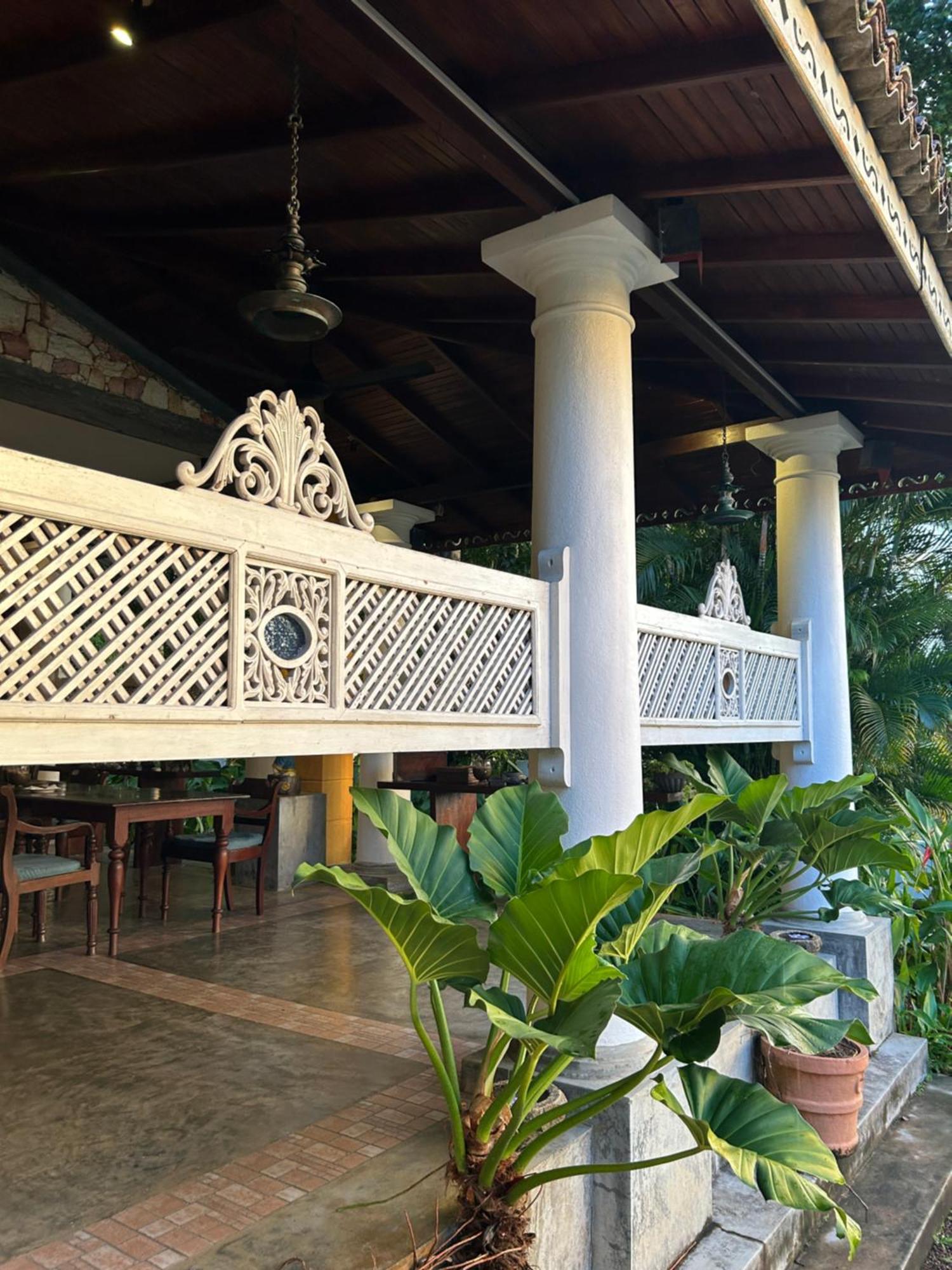 Villa Kubura Hikkaduwa Exterior foto